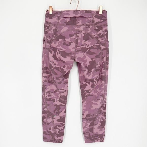 Lululemon Time To Sweat Crop 23" Incognito Camo Pink Taupe Multi size 10 - Picture 3 of 6